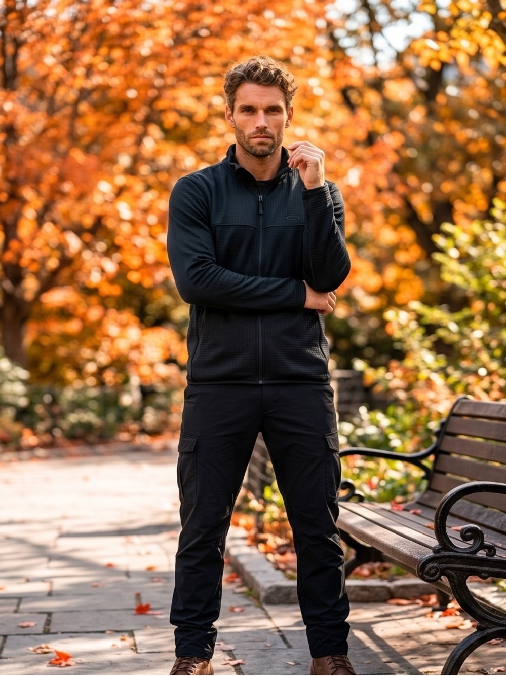 Oakley Men's Lightweight Zip-Front Jacket in Black